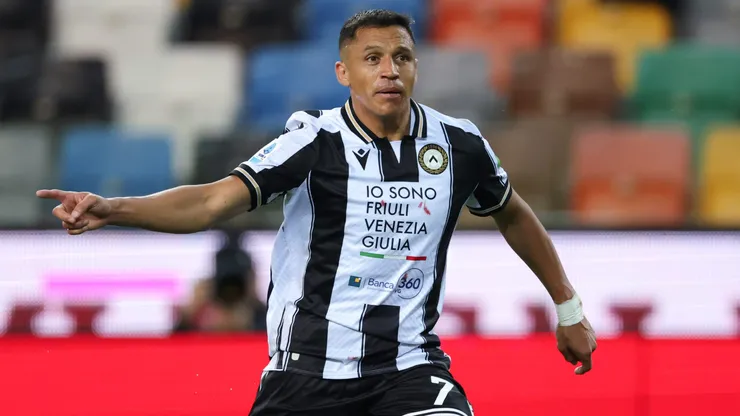 Alexis Sánchez se quedará en Udinese, aparentemente.