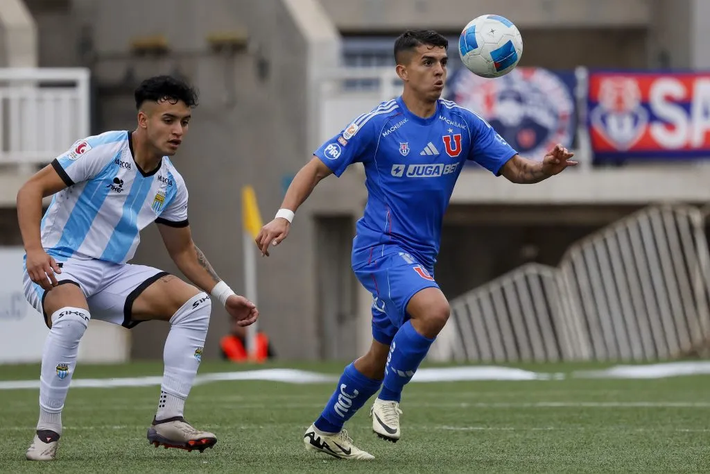 Julián Alfaro fue uno de los refuerzos al inicio del 2025. Imagen: Photosport