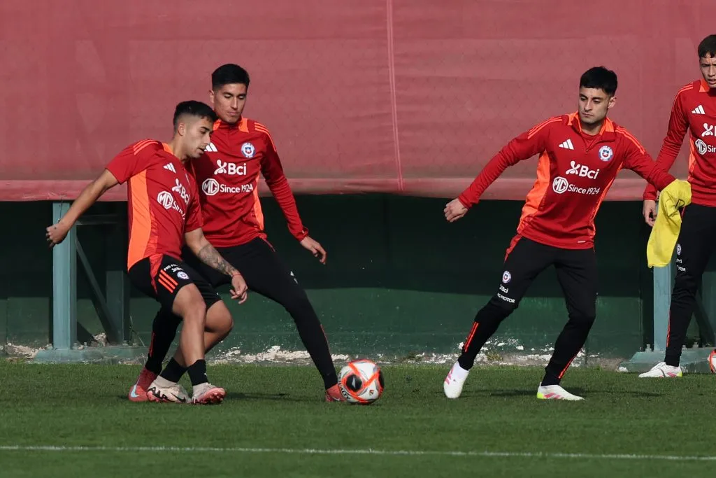 Chile tiene sobrepoblación en el lado izquierdo | Photosport