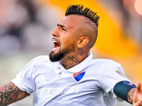 Colo Colo lanza nueva camiseta del centenario a un elevado precio