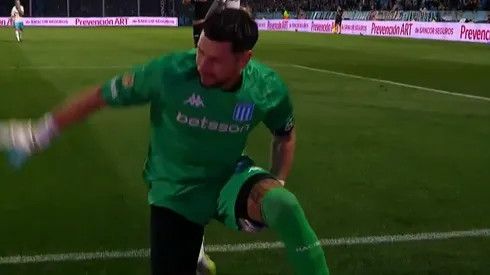 La lesión de Arias en el partido de Racing.