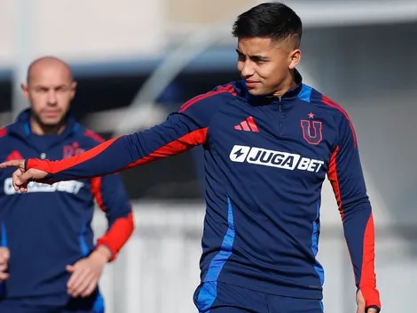 El refuerzo que apareció de sorpresa en el entrenamiento de la U