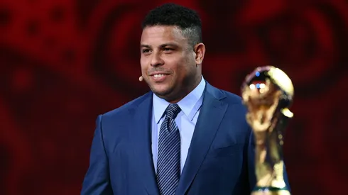 Quien descubriera a Ronaldo Nazario, el Fenómeno, lo pasa horrible.