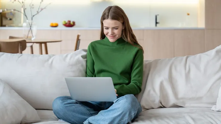 Estudiar una carrera online se ha convertido en una alternativa valorada en Chile.