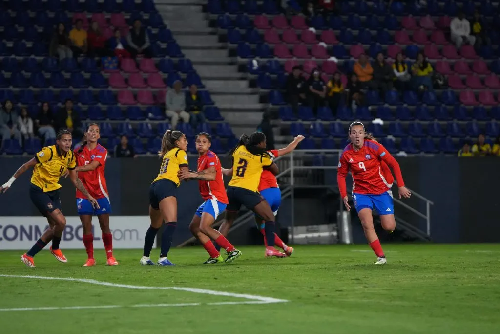 Sonya Keefe ya lleva dos goles en el torneo femenino