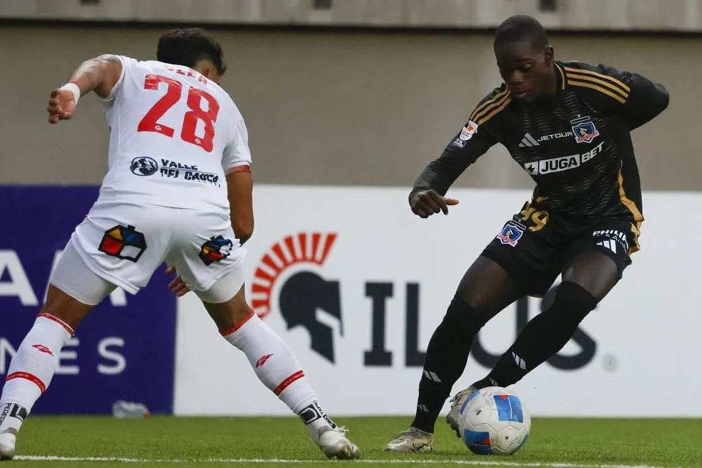 Manley Clerveaux en acción ante Unión San Felipe. (Andrés Piña/Photosport).