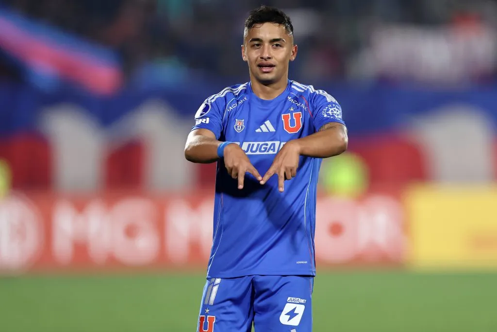 Nicolás Guerra tuvo chances concretas de salir en este mercado de pases, pero seguirá hasta terminar su contrato, según Cooperativa Deportes. (Javier Torres/Photosport).