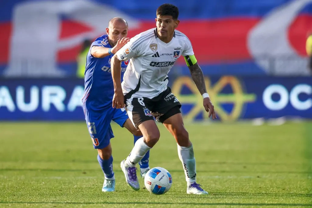 Futbol, Universidad de Chile vs Colo Colo
Fecha 7, Liga de Primera 2025
El jugador de Colo Colo Esteban Pavez, derecha, disputa el balon contra Marcelo Diaz de Universidad de Chile durante un partido de primera division disputado en el estadio Nacional en Santiago, Chile.
12/07/2025
Pepe Alvujar/Photosport

Football, Universidad de Chile vs Colo Colo
7th turn, First Division League 2025
Colo Colo player Esteban Pavez, right, vies for the ball against Marcelo Diaz of Universidad de Chile during a first division match at the Nacional stadium in Santiago, Chile.
12/07/2025
Pepe Alvujar/Photosport