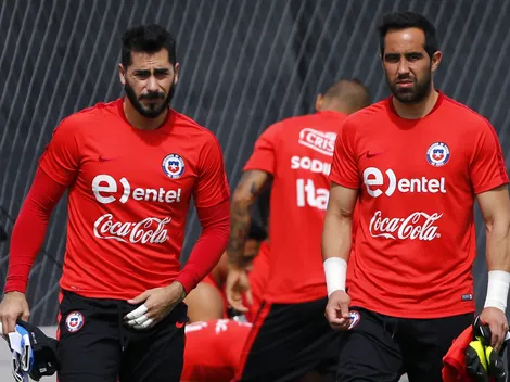 Claudio Bravo confesó que pudo ser compañero de ¡Johnny Herrera!