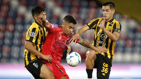 La U perdió contra Guaraní, pero se aferra a la ida para meterse en octavos de final de Copa Sudamericana, con Edu Vargas ya como refuerzo de Audax Italiano.