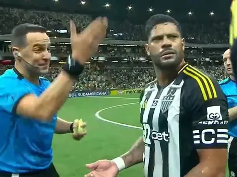 Árbitro le dice "con respeto": la amarilla a Hulk que da la vuelta al mundo