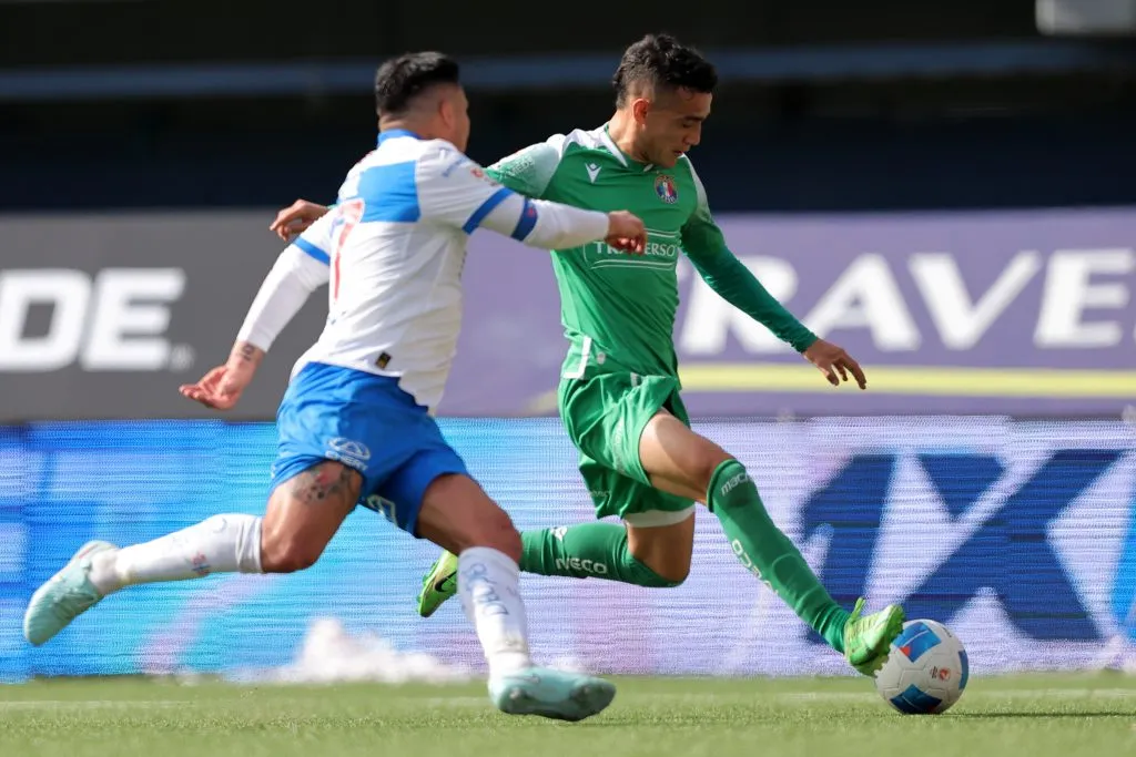 Michael Fuentes Vadulli será compañero de Eduardo Vargas en Audax Italiano. Foto: Javier Torres/Photosport