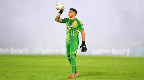 Brayan Cortés prepara su salida de Colo Colo.