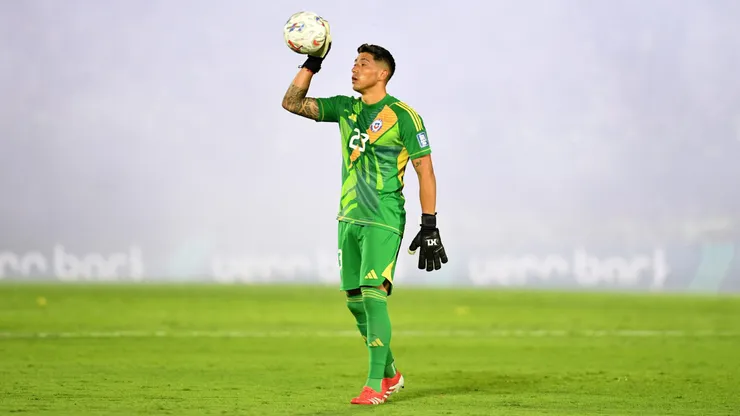 Brayan Cortés prepara su salida de Colo Colo.
