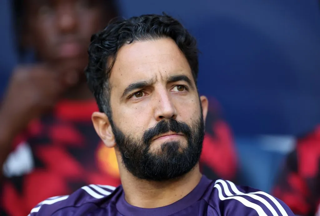 Ruben Amorin espera a Antony. (Photo by Linnea Rheborg/Getty Images)