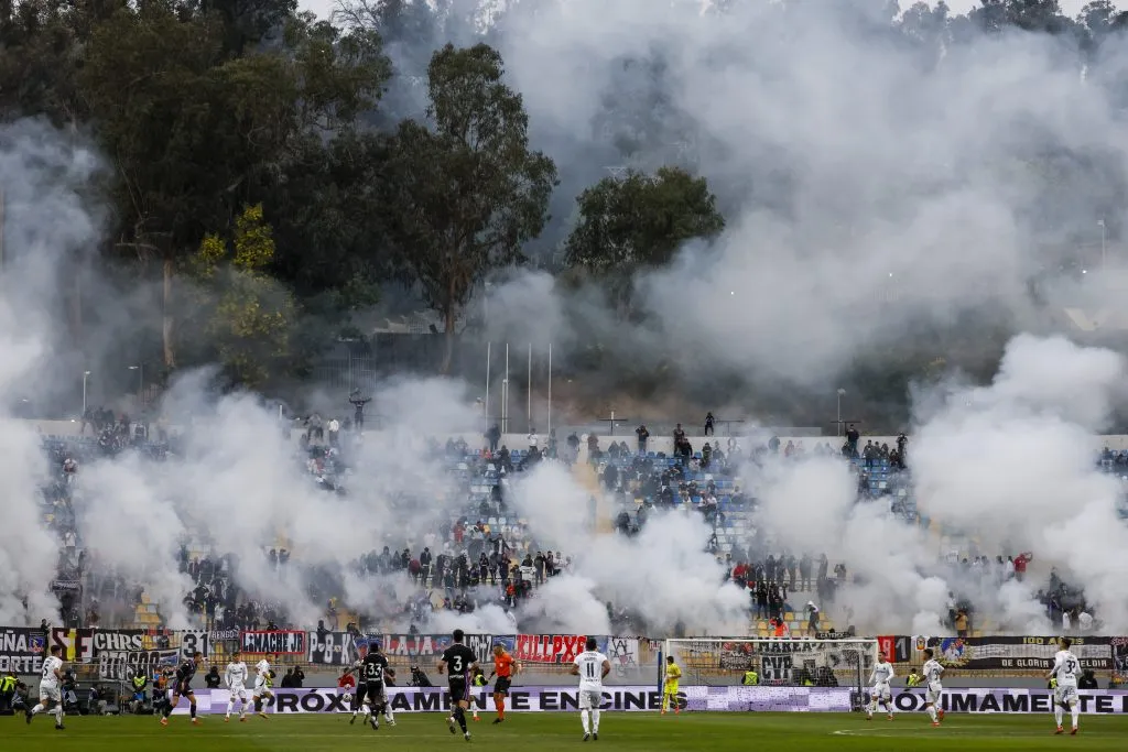 Los incidentes en la barra de Colo Colo en Viña del Mar | Photosport
