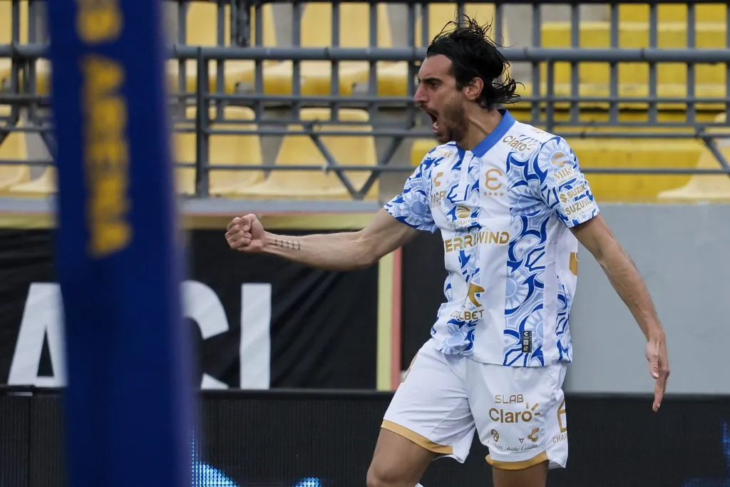 Así gritó Sosa Sánchez uno de sus dos goles. (Andres Pina/Photosport).