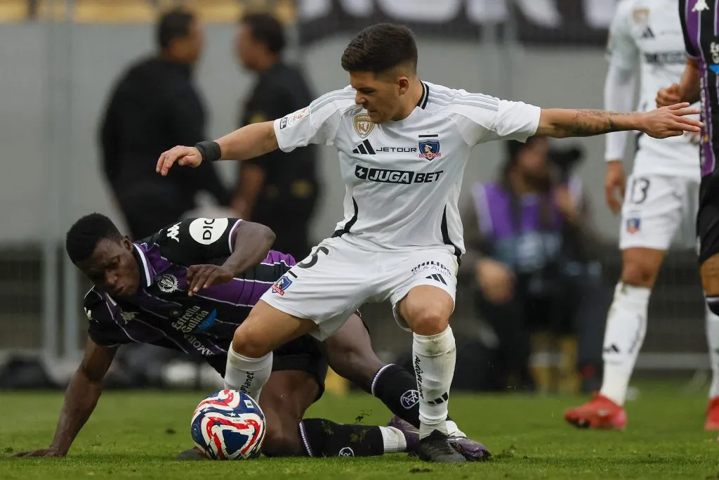 Víctor Felipe Méndez queda fuera de la formación de Colo Colo ante O’Higgins pese a ser una de las figuras en los últimos duelos. Foto: Photosport.
