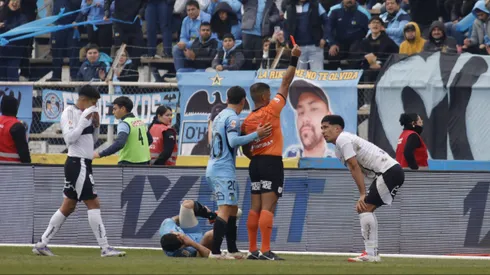 Salomón Rodríguez otra vez dio pena en Colo Colo.
