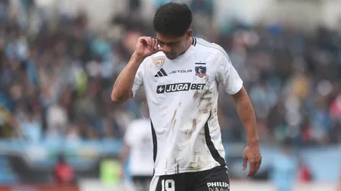 Salomón Rodríguez vivió otro pésimo partido en Colo Colo.