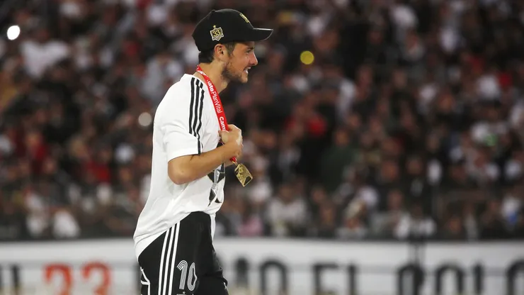 Marco Rojas se despide del fútbol con una sentida carta que emociona a todos.