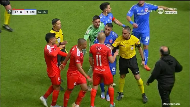 Leandro Benegas fue a buscar a Lucas Assadi.