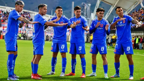 Universidad de Chile golea a La Calera y acecha al líder Coquimbo.