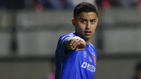 Nicolás Guerra ingresó por el lesionado Maximiliano Guerrero.