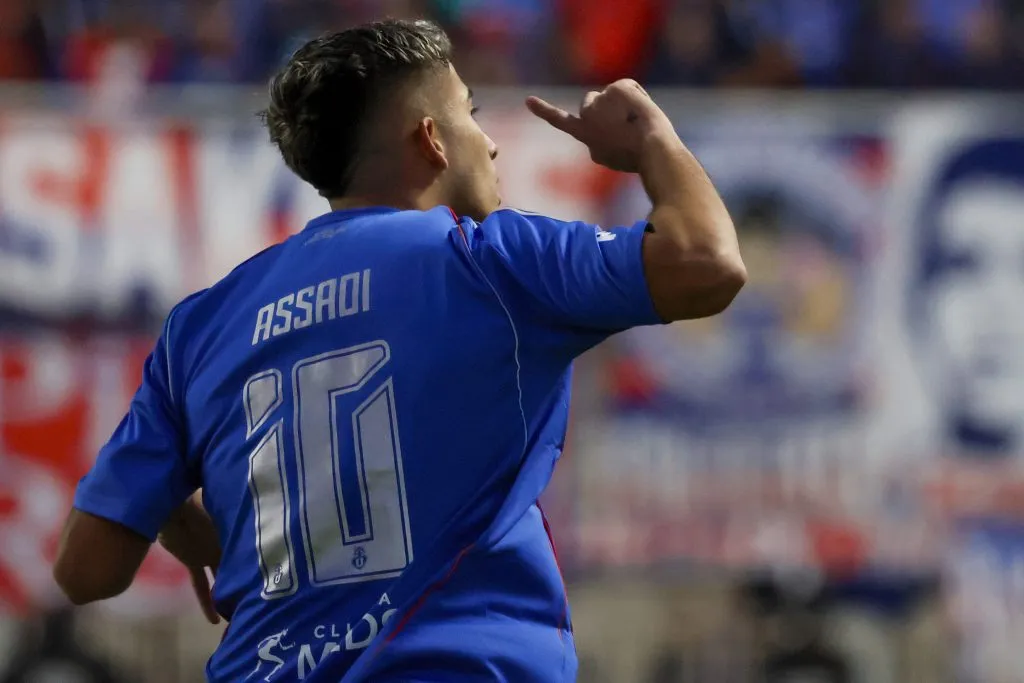 Así celebró Lucas Assadi su golazo ante Unión La Calera. (Andres Pina/Photosport).