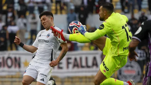 El arquero del Real Valladolid destacó algo de Colo Colo en su visita a Chile.