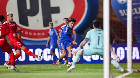 Javier Altamirano marcó un gol en la goleada de U de Chile.