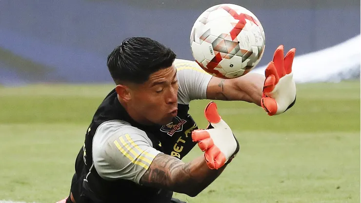 Brayan Cortés parece tener los días contados en Colo Colo.