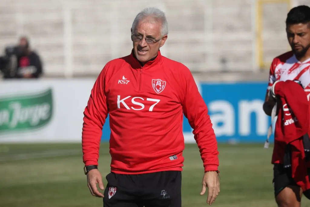 Ivo Basay como DT de Deportes Copiapó. (Javier Salvo/Photosport).