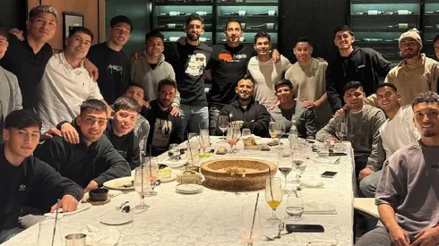 Todos los jugadores de Colo Colo compartieron en una comida que tuvo algo más.