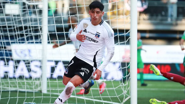 Francisco Marchant celebrando su gol ante Audax Italiano.
