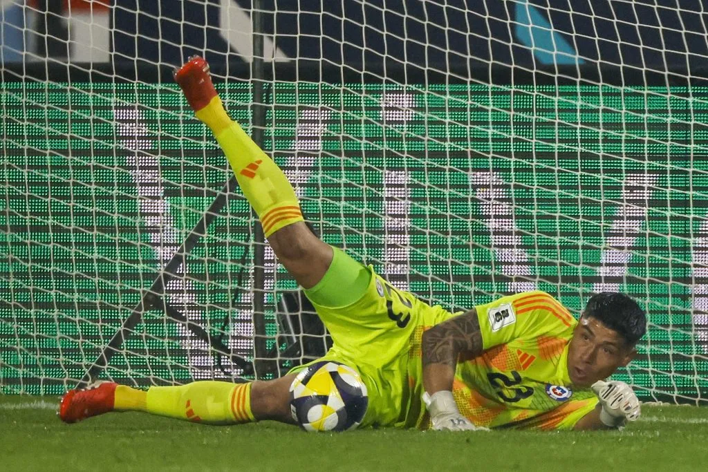 Brayan Cortés aún no define su futuro. Foto: Andres Pina/Photosport