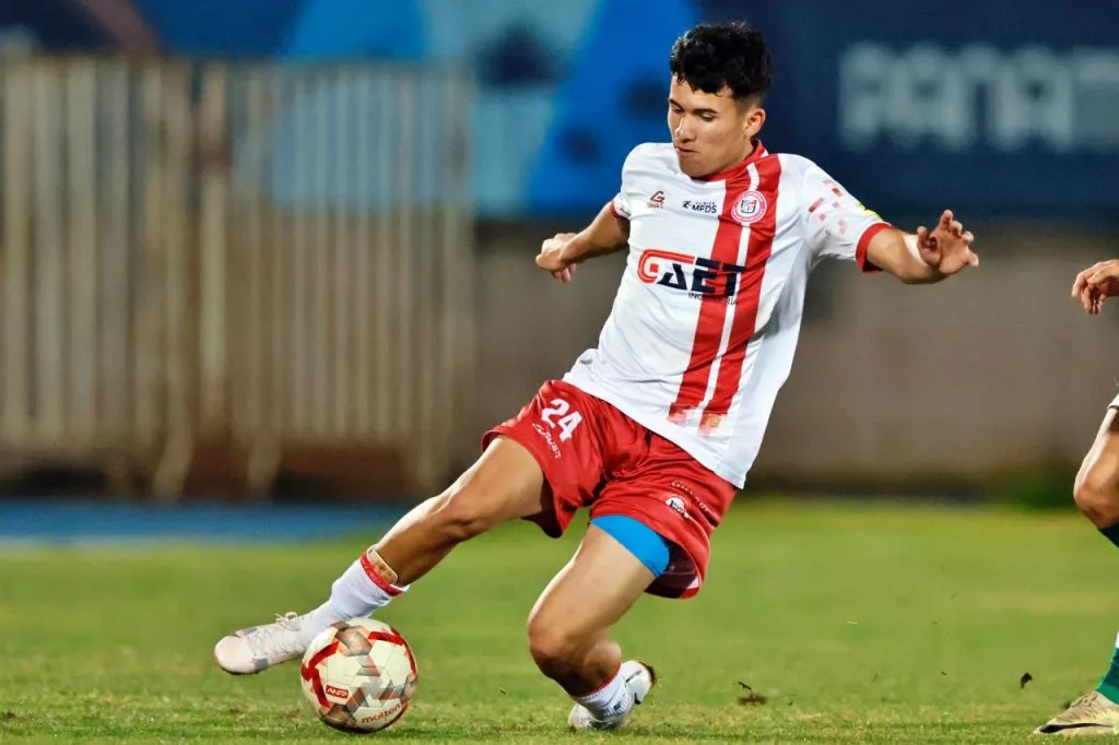 Vicente Álvarez, el joven que postulan como refuerzo para U de Chile (Photosport)