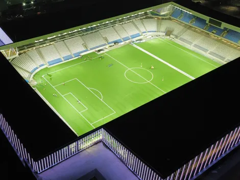 VIDEO: la nueva cancha de la UC aprueba su primera y gran lluvia