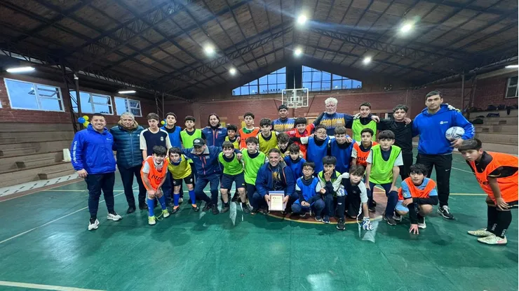 Parte del trabajo del ex seleccionado chileno.