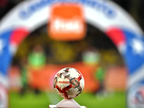 Partido del fútbol chileno lleva a menos de 100 hinchas al estadio