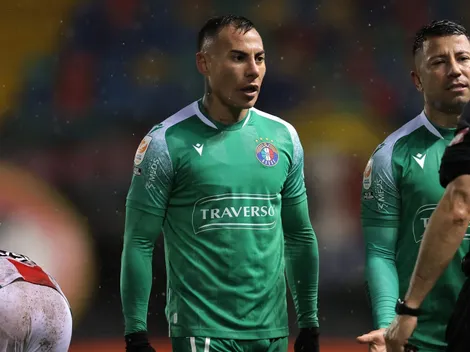 Tras insólito error: Vargas se define de las críticas en Audax Italiano