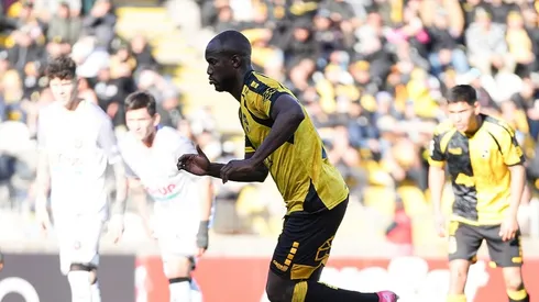 El primer gol de la tarde en el puerto.