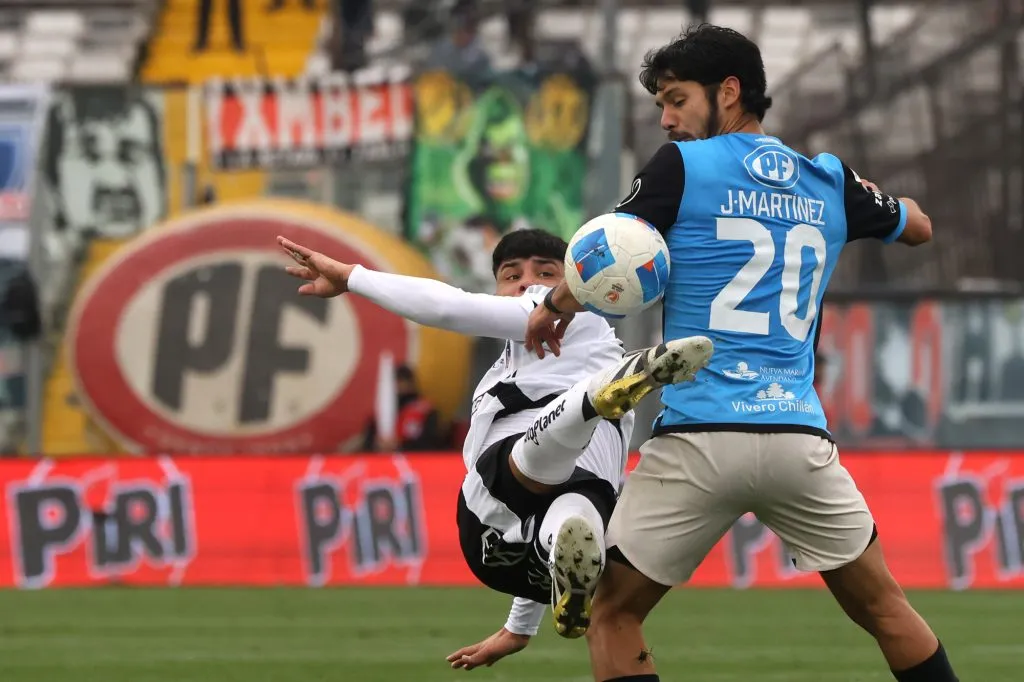 Aquino cree que Colo Colo aún puede ganar el título, pero le lanza duro palo al arbitraje.