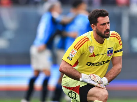 "De Paul no sabe pararse en el arco": Destrozan al meta de Colo Colo