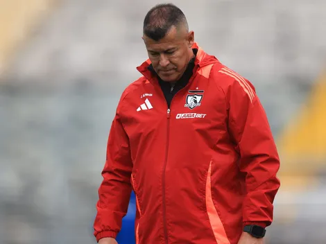 Carlos Caszely saca su artillería y revienta a Jorge Almirón