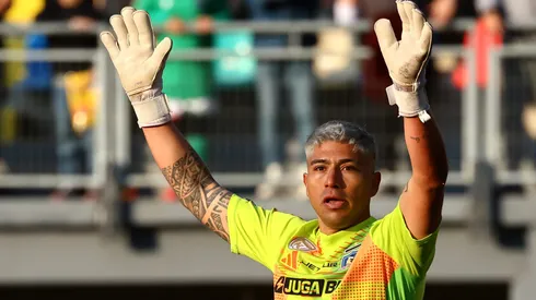 Cortés peleará esta semana la titularidad con Martín Campaña en Peñarol