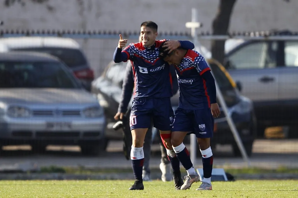 Gonzalo Tapia compartió en Deportes Recoleta con Manuel García. (Felipe Zanca/Photosport).