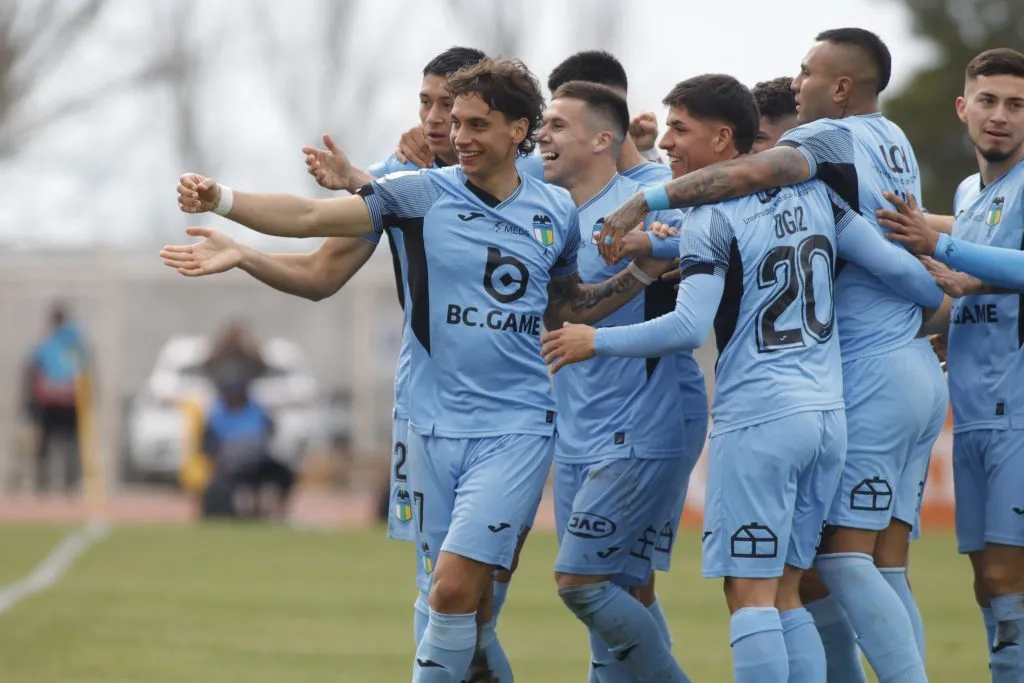 Desde este 2025, O’Higgins es propiedad del grupo mexicano, Caliente. (Foto: Jorge Loyola/Photosport)