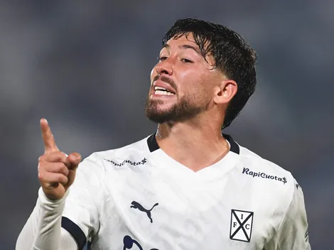 Rival de la U en la Sudamericana profundiza aún más su crisis