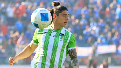 Joaquín Montecinos se acerca a Colo Colo.